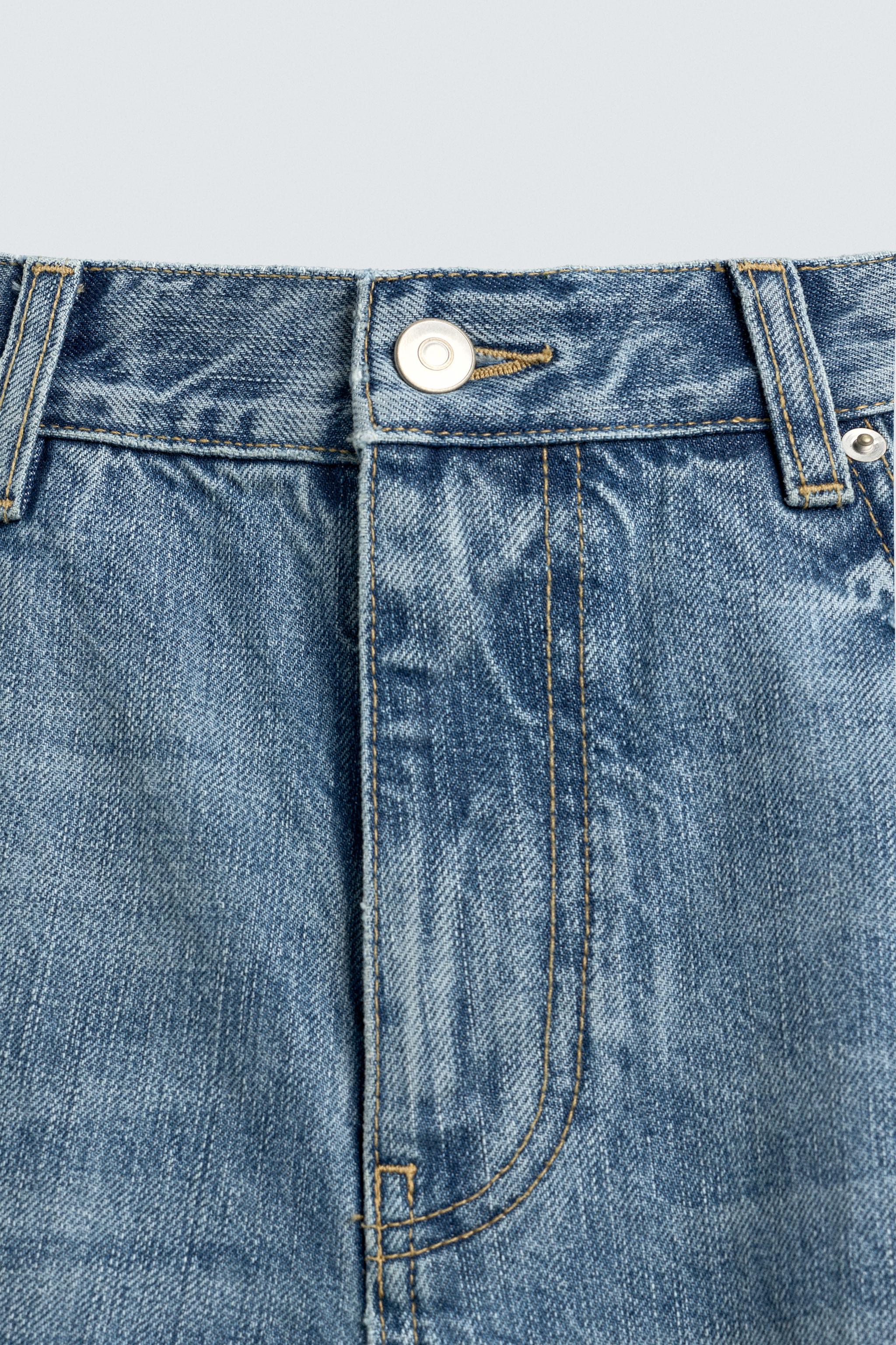 FLARE FIT JEANS